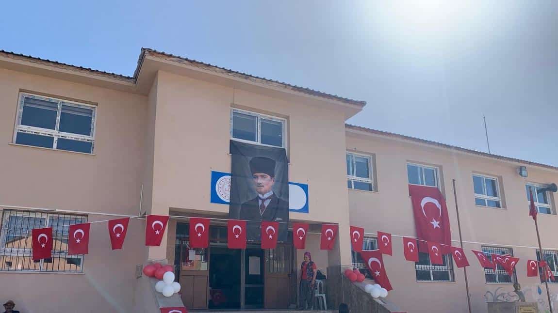 Arslanköy Ortaokulu Fotoğrafı